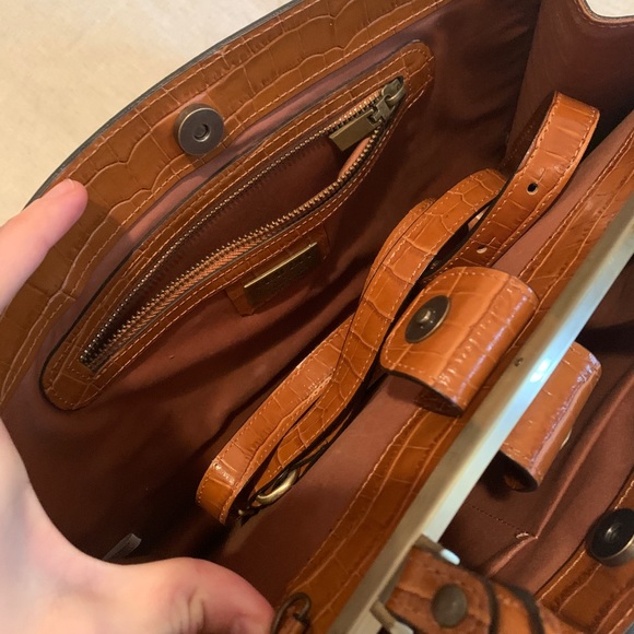 Brown Italian leather structured purse - Picture 11 of 14